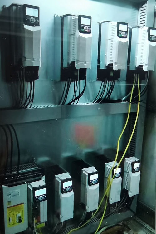 บล็อกบริษัทล่าสุดเกี่ยวกับ วิธีการ Inomax variable frequency drive ประหยัดพลังงานมากขึ้นสําหรับการใช้งานของคุณ?