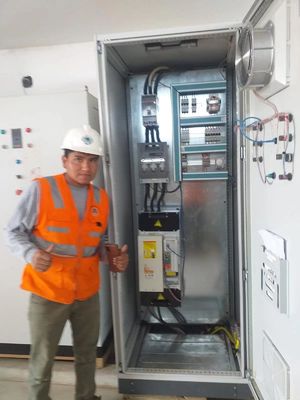 ราคาดี Vfd ไดรฟ์ความดันต่ํา ACS800-04-0120-7 การทํางานเรียบง่าย LV ไดรฟ์ ออนไลน์